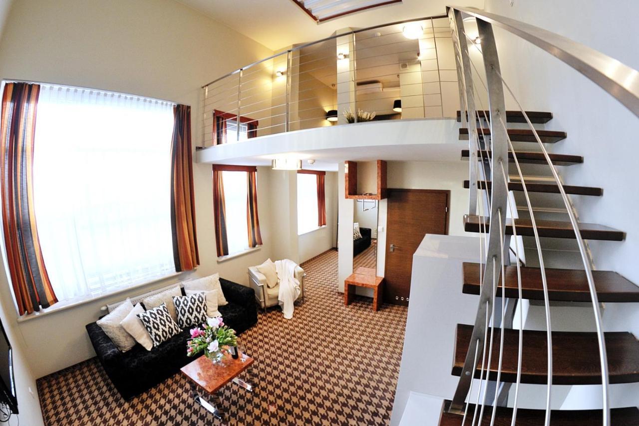 Apartment 423 W Royal Tulip 200 M Plaza Dobruk *